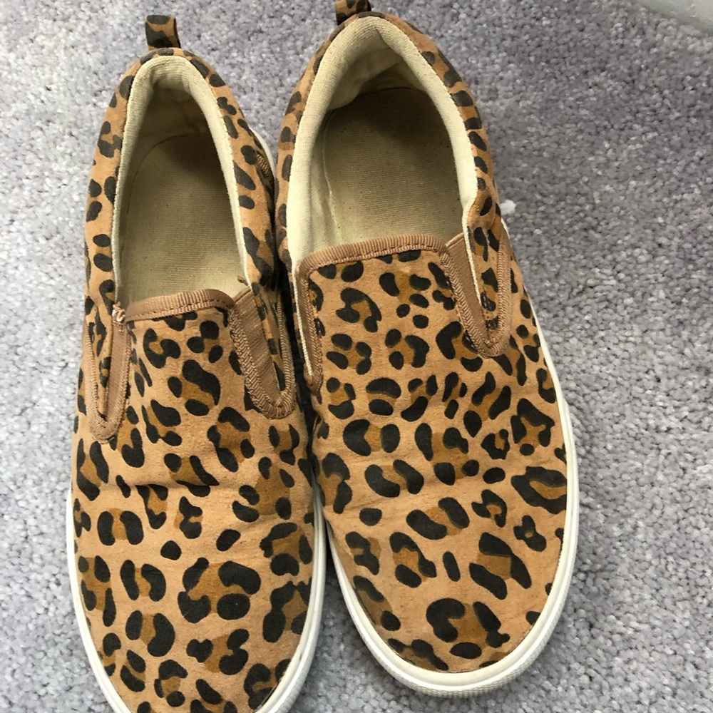 girls cheetah slip - ons